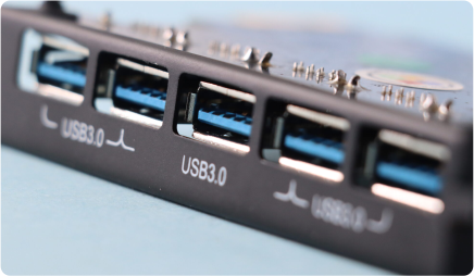 تکامل کانکتور USB 